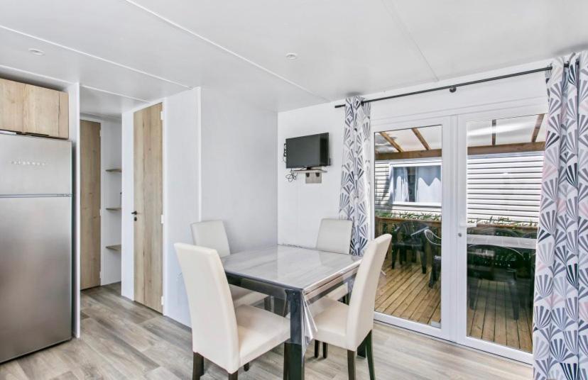Particulier Loue Ce Mobil-Home 3 Chambres, Tout Confort 발라 플라주 외부 사진
